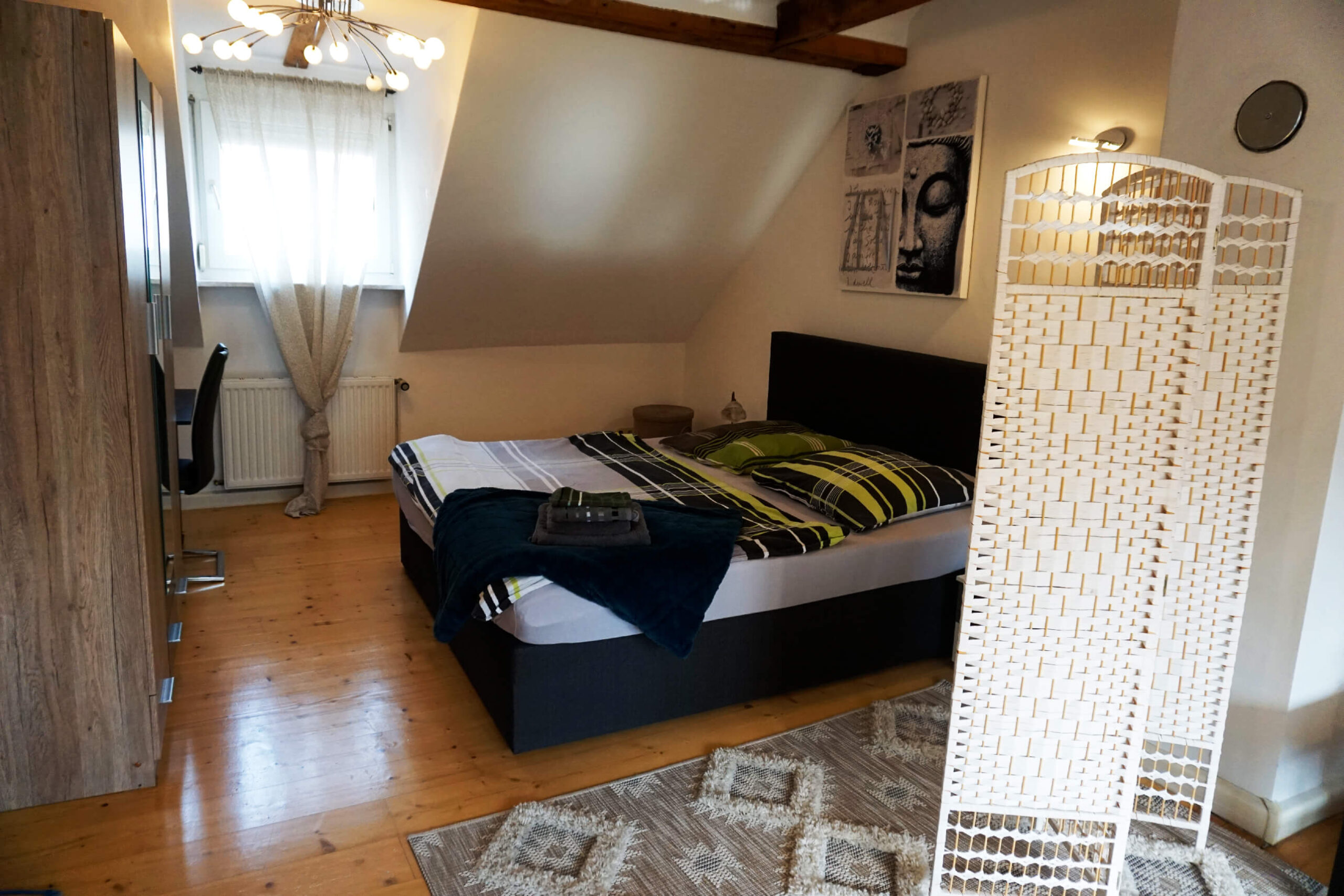 Fewo-DG-Schlafzimmer