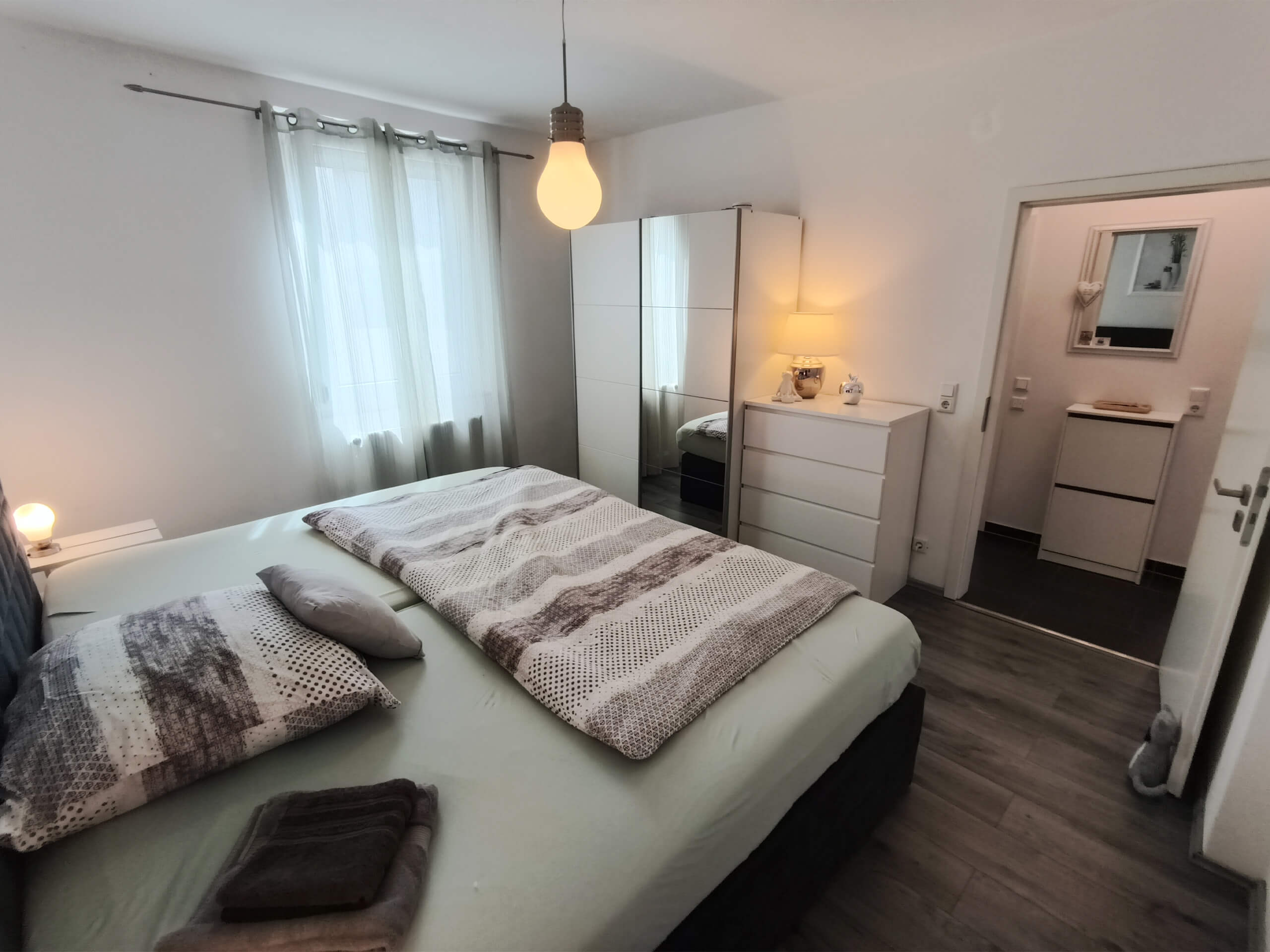 fewoamblauenhut_Wohnung-1_02